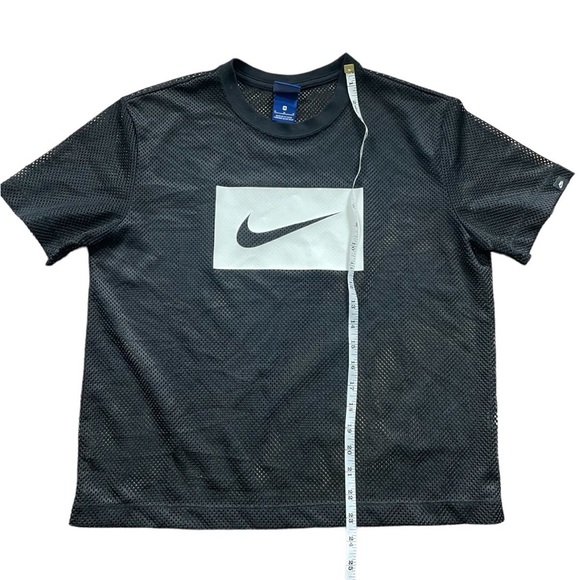 Nike Printed front logo Mesh Tshirt black white SzM - Picture 10 of 12